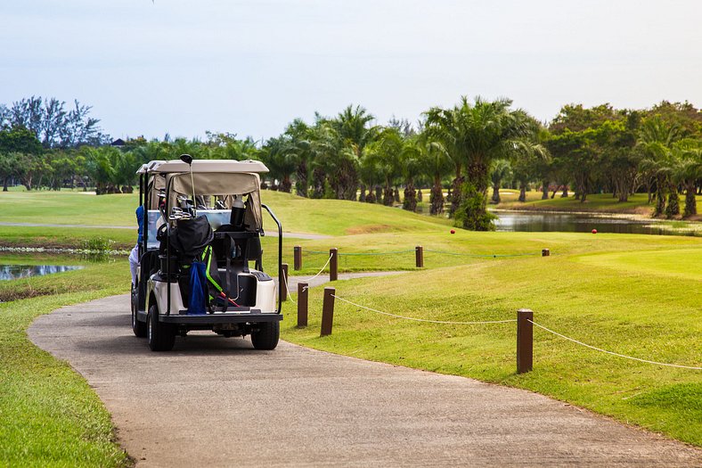 Luxury Pool & Golf View Aptin in Hard Rock Golf PC